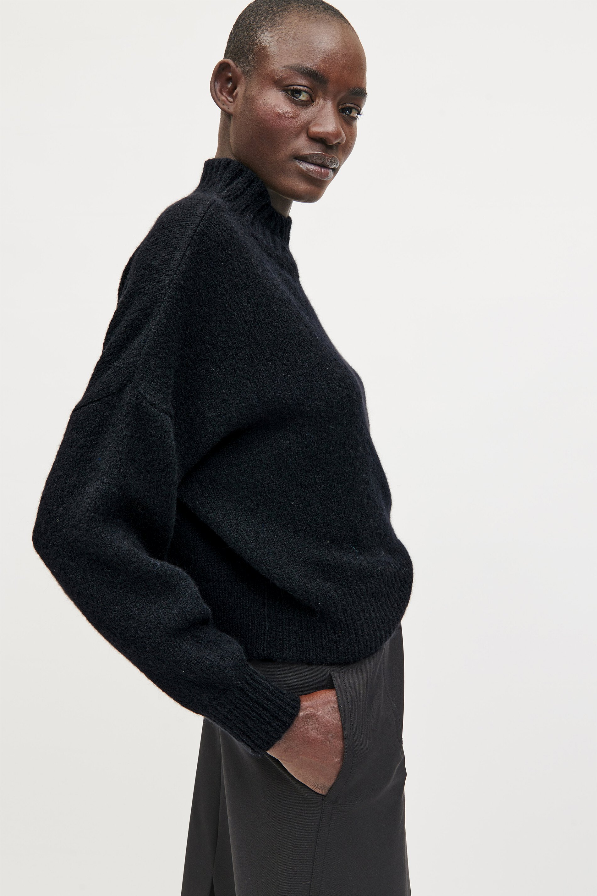 Luisa-Cerano_HW-2022(VKP1)_1_1681575292-0001 (1)