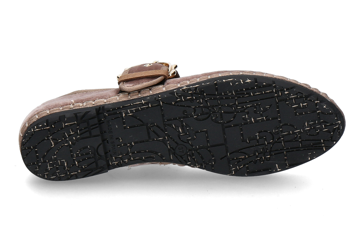 flabelus-ballerina-sophie-brown_221300090_5