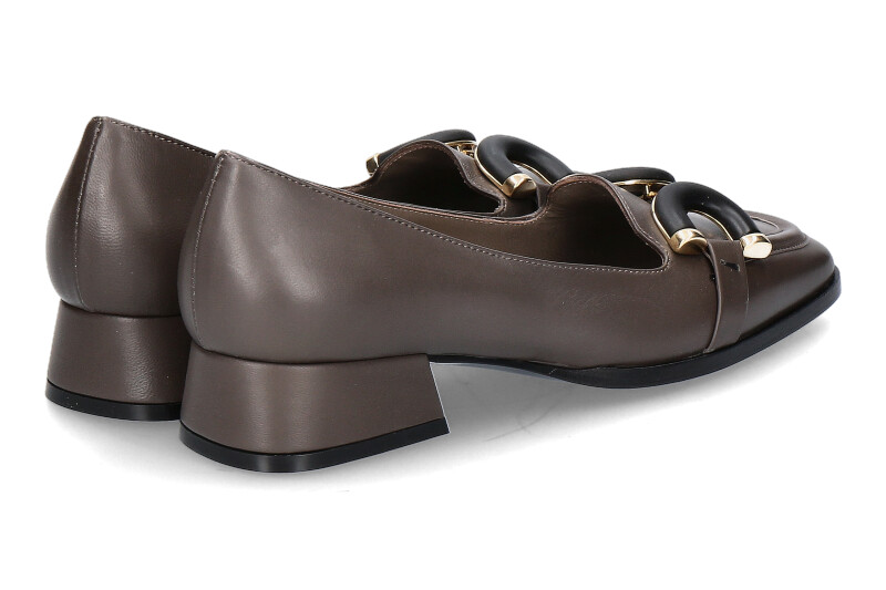 roberto-festa-trotteur-bonda-asfalto_222900270_2