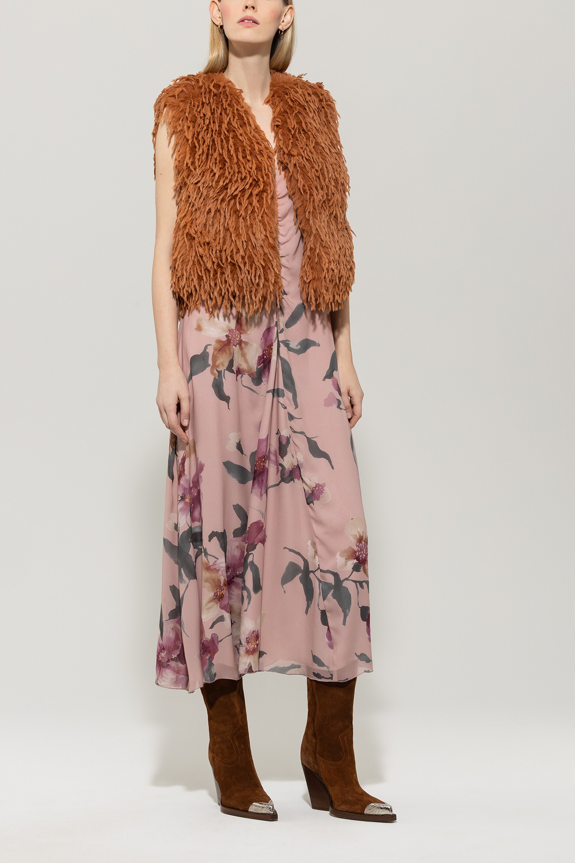 Luisa-Cerano_HW-2025-VKP-1_668_4284414180-0668 (1)