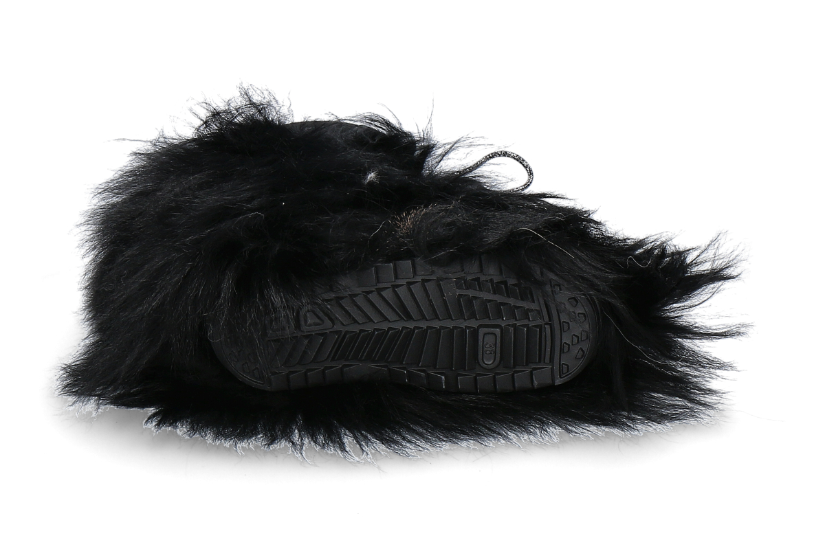 oscar-sport-boots-04-black-woman_263000050_5