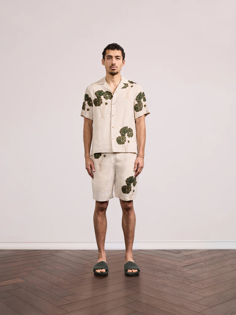 2631-884_ROBERTO_LINEAR_FLORAL_PRINT_LINEN_SHIRT_ECRU_EVERGREEN_1_98ddae5e-e9a7-47fe-a254-26eb4c4d0215