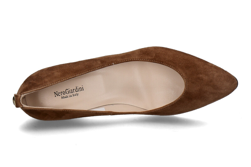 Nero Giardini 1205611DE-339_222300059_5
