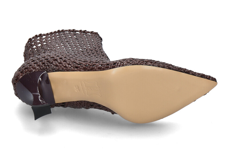 martina-t-bootie-252_294300001_6