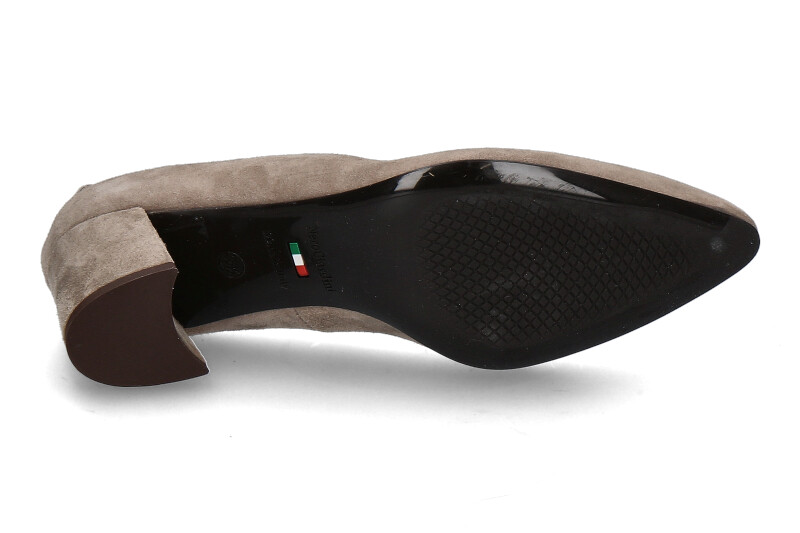 Nero Giardini 1205611DE-509_222400054_4