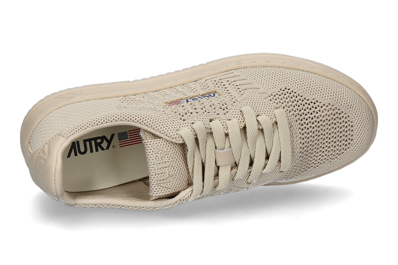 autry-sneaker-easeknit-KN11-creme-brulee_236400061_4